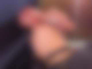 laurenhills's Live Sex Cam Show