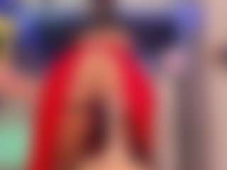 Live cam show with laurenhills - Kitchen on Latina Girls