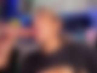 Live cam show with laurenhills - Kitchen on TeamSkeetLive