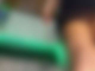 Live cam show with laurenhills - Bedroom on liverealitysex.com