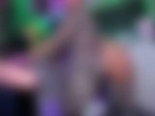 laurenhills's Live Sex Cam Show