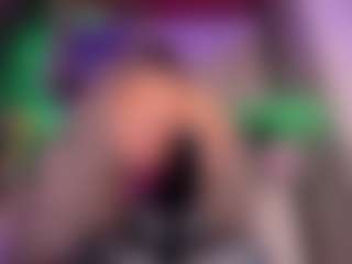 laurenhills's Live Sex Cam Show