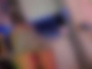 Live cam show with laurenhills - Kitchen on CamClone