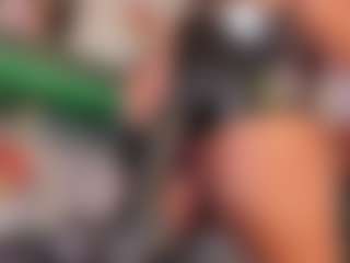 laurenhills's Live Sex Cam Show
