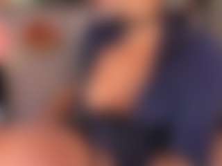 laurenhills's Live Sex Cam Show