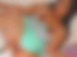 Bellababy's Live Sex Cam Show