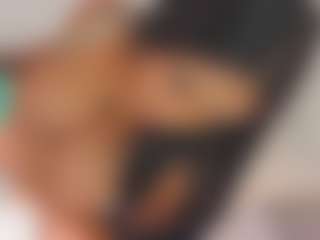 Live cam show with Bellababy - BBW College on Soda Cam