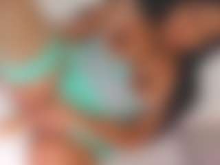 Bellababy's Live Sex Cam Show