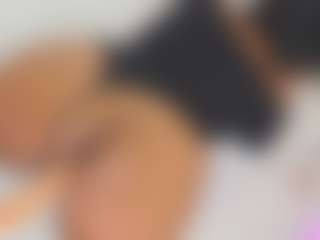 Bellababy's Live Sex Cam Show