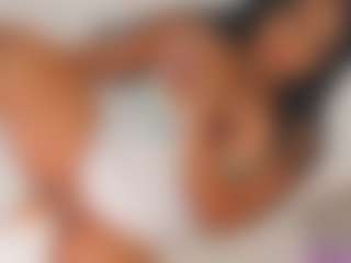 Bellababy's Live Sex Cam Show