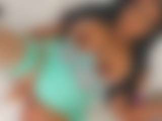 Bellababy's Live Sex Cam Show