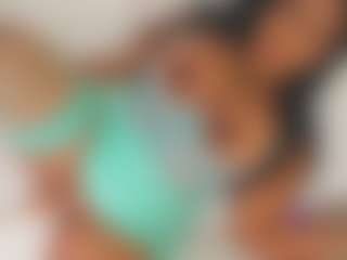 Bellababy's Live Sex Cam Show