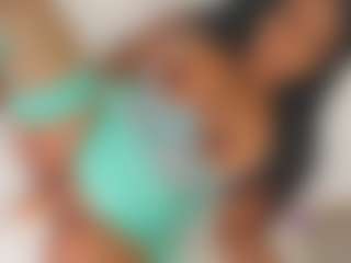 Bellababy's Live Sex Cam Show