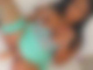 Bellababy's Live Sex Cam Show