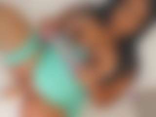Bellababy's Live Sex Cam Show
