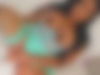 Bellababy's Live Sex Cam Show
