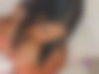 Live cam show with Bellababy - Normal on MyBangCams