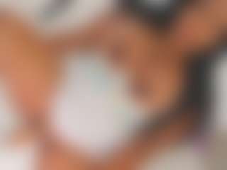 Bellababy's Live Sex Cam Show