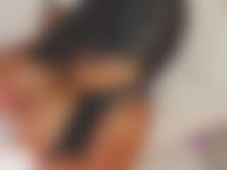Live cam show with Bellababy - Black Amateur on infinitiblacc.com