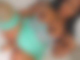 Bellababy's Live Sex Cam Show