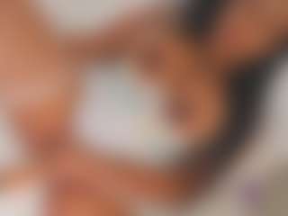 Bellababy's Live Sex Cam Show