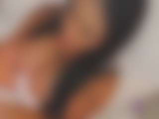 Bellababy's Live Sex Cam Show