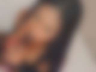 Live cam show with Bellababy - Blowjob on live.xheat.ai