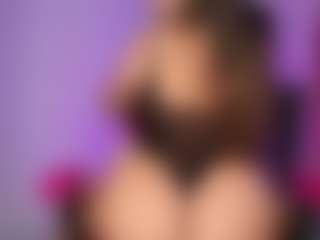 Live cam show with gisellereyess - Bikini on Camsoda