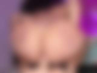 gisellereyess's Live Sex Cam Show