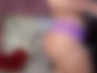 gisellereyess's Live Sex Cam Show