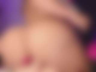 gisellereyess's Live Sex Cam Show