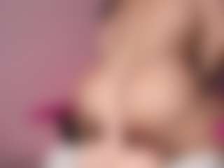 gisellereyess's Live Sex Cam Show