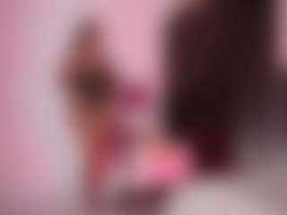 gisellereyess's Live Sex Cam Show