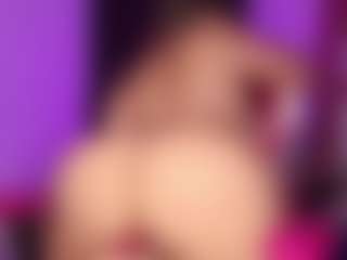 gisellereyess's Live Sex Cam Show
