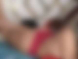 Live cam show with gisellereyess - Bikini on CamwithHer