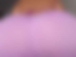 Live cam show with gisellereyess - Bedroom Big Tits on Camsoda