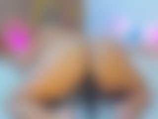 gisellereyess's Live Sex Cam Show