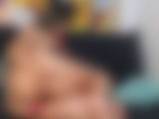gisellereyess's Live Sex Cam Show
