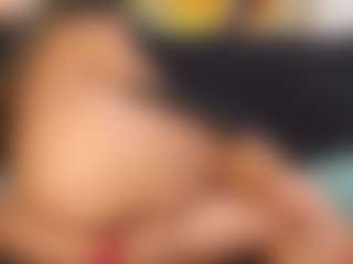 Live cam show with gisellereyess - Latina on Camsoda | colombia