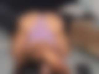 gisellereyess's Live Sex Cam Show