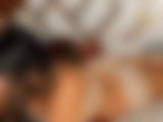 Live cam show with gisellereyess - Bedroom on PervPlay.com