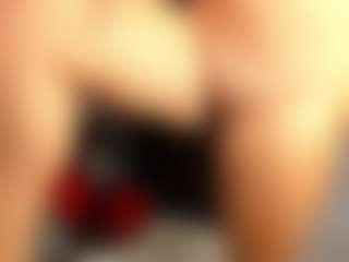 gisellereyess's Live Sex Cam Show