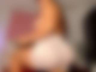 gisellereyess's Live Sex Cam Show