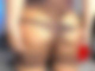 gisellereyess's Live Sex Cam Show