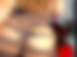 gisellereyess's Live Sex Cam Show