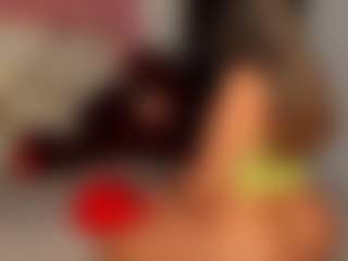 gisellereyess's Live Sex Cam Show