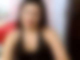 nahomi-star MILF webcam performer live streaming