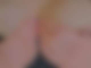 Live cam show with GiseleAlid - Latina on camtv | colombia