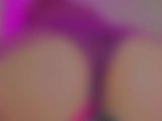 Live cam show with GiseleAlid - Body Massage on Free Soda