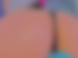 Live cam show with GiseleAlid - Normal on Camsoda